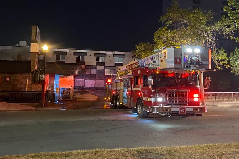 Firefighters Contain Blaze in Abandoned Downtown Hotel